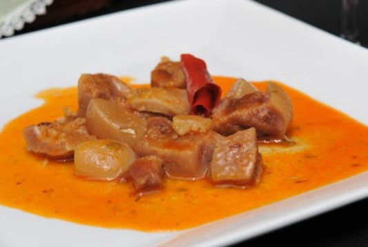 Morros de cerdo en salsa casera